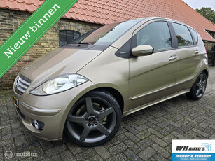 Mercedes A-klasse 150 Avantgarde Aut. LEER|AMG