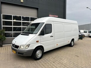 Mercedes-Benz Sprinter 316 CDI 2.7 402 HD 160 PK 5 Cilinder