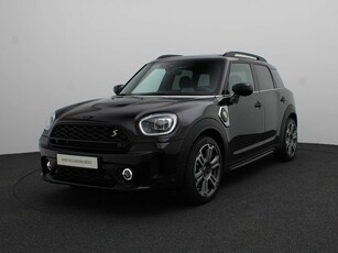 MINI Countryman Cooper S E ALL4 MINI Yours + Glazen