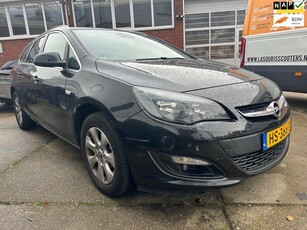 Opel Astra Sports Tourer 1.6 CDTi Business + (MOTOR DEFECT)