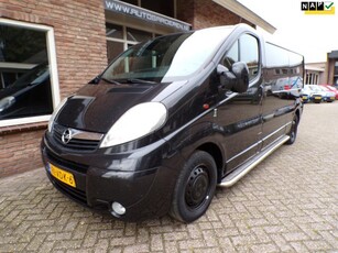 Opel Vivaro 2.5 CDTI L2H1 DC / Automaat / Airco