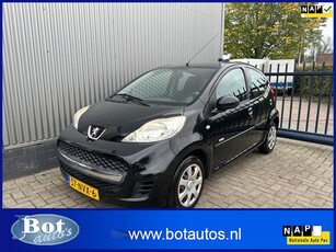 Peugeot 107 1.0-12V Millesim 200