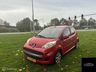 Peugeot 107 1.0-12V XS