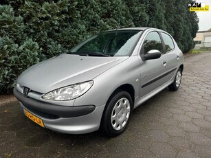 Peugeot 206 1.1 X-Design 5-Deurs