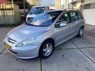 Peugeot 307 SW 1.6 16V Pack geen apk (bj 2004)