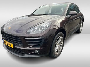 Porsche Macan 2.0 / Trekhaak / Panoramadak / Camera / 19''