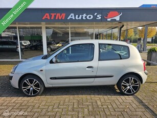 Renault Clio 1.2-16V Authentique 11-2025 keurige auto