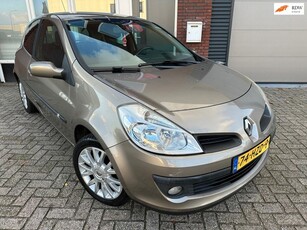 Renault Clio 1.2-16V Collection / Airco / Cruise / LM / NAP