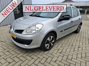 Renault Clio 1.4-16V Authentique NW Model, 121.333 KM