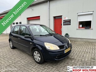 Renault Scenic 1.6-16V Business Line