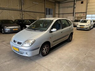 Renault SCENIC 1.6 - 16V RXT AutomaatAirco