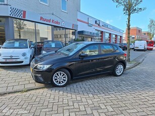 SEAT IBIZA 1.0 TSI BUSINESS INTENSE / Climate Control /