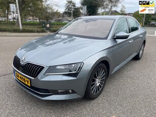 Skoda Superb 1.4 TSI ACT Ambition Business met alle