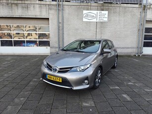 Toyota Auris 1.8 Hybrid 2015 CRUISE/CLIMATE/TREKHAAK/PDC/APK