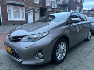 Toyota Auris Touring Sports 1.8 Hybrid Lease+ Dealer OH