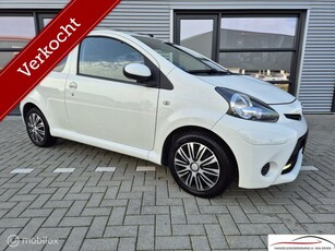 Toyota Aygo 1.0 VVT-i Aspiration STOELVERWARMING AIRCO