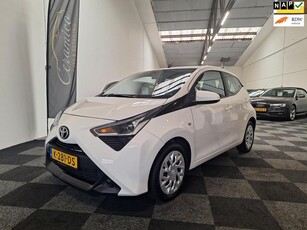 Toyota Aygo 2020. X-play. MET SLECHTS 59.000 km NAP.