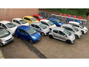 Toyota Aygo AUTOMAAT SPECIALIST!! LEES TEKST! (bj 2009)