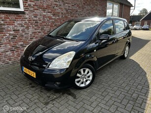 Toyota Verso 1.8 VVT-i Dynamic