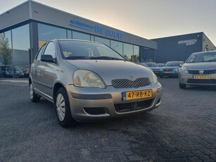 Toyota Yaris 1.0 VVT-i Idols MMT