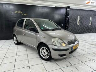 Toyota Yaris 1.0 VVT-i Terra