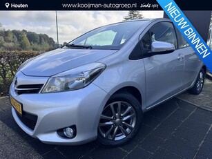 Toyota Yaris 1.3 VVT-i Aspiration Navigatie Trekhaak