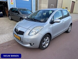 Toyota Yaris 1.3 VVTi Luna MMT Automaat Airco 5drs Niet de