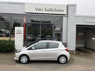 Toyota Yaris 1.5 Hybrid Business Plus (bj 2016, automaat)