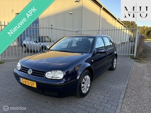 Volkswagen Golf 1.6-16V NIEUWE APK!!!