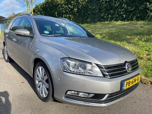 Volkswagen Passat Variant 2.0 TDI R-line BlueMotion - Pano