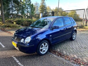 Volkswagen Polo 1.4-16V Comfortline 5-Deurs Airco