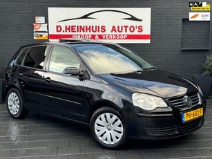 Volkswagen Polo 1.6-16V Comfortline *5DRS*KLIMA*SCHUIFDAK*