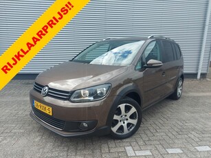 Volkswagen Touran 1.4 TSI Cross 7p.