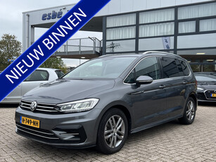 Volkswagen Touran 2.0 TDI Dsg Highline Business R R-line Navigatie Camera Acc Dab Led Carplay Sport Comfort Stoelen + Verwarming NL Auto BTW