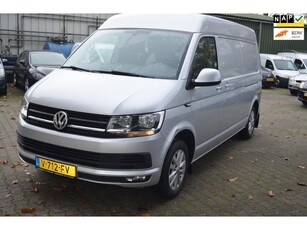 Volkswagen Transporter 2.0 TDI L2H1 DC Highline automaat