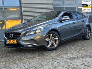 Volvo V40 1.6 T3 Kinetic NAVI CRUISECR PDC NAP APK