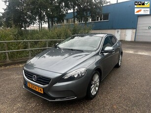 Volvo V40 1.6 T3 Momentum!2015!150PK!Clima!PDC!LM.velgen