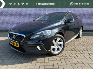 Volvo V40 Cross Country T4 180pk Automaat Summum | Parkeercamera | Navigatie | High Performance audio | Lederen bekleding