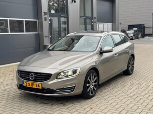 Volvo V60 2.4 D6 AWD Plug-In Hybrid Summum (bj 2013)