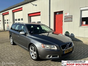 Volvo V70 2.0T R-Design Automaat