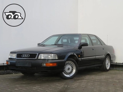 Audi V8 3.6 D11 (bj 1989, automaat)