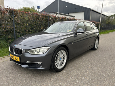 BMW 3 Serie Touring 320i Upgrade Edition / AUTOMAAT / NAVI / LUXURY / CRUISE