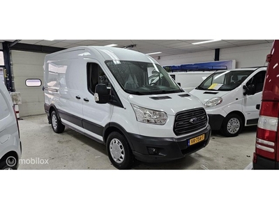 Ford Transit 290 2.2 TDCI L2H2 Airco Cruise parkeersensoren