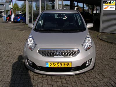 Kia Venga 1.4 CVVT Seven met airco en navigatie en cruise control