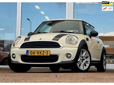 Mini Mini 1.6 One Business Line Navigatie! Mooi! 17