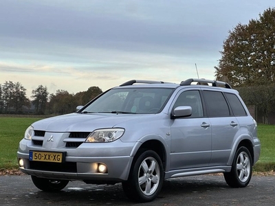 Mitsubishi Outlander Sport 2.4 Invite Scott 4WD Nette