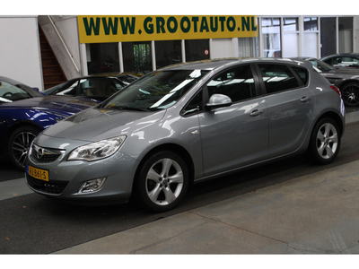 Opel Astra 1.4 Cosmo Airco, Cruise Control, Stuurbekrachtiging