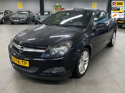 Opel Astra TwinTop 1.6 Cosmo navigatie half leer clima cruise controle lm-velgen 101dzkm