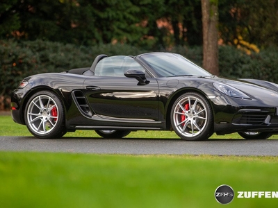 Porsche 718 Boxster S 2.5