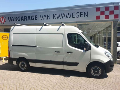 Renault Master 2.3 D AUTOMAAT NAVI AIRCO 45562 KM !!